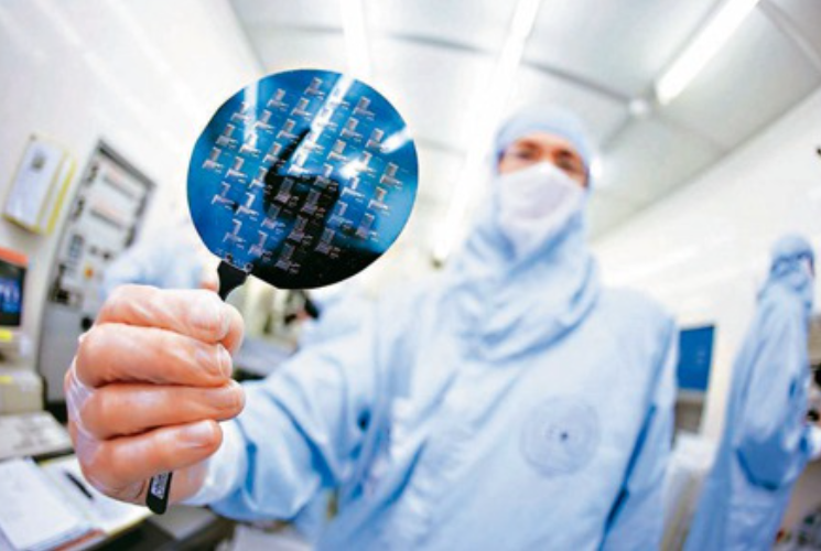 “芯”风向—聚焦两会“芯”重点